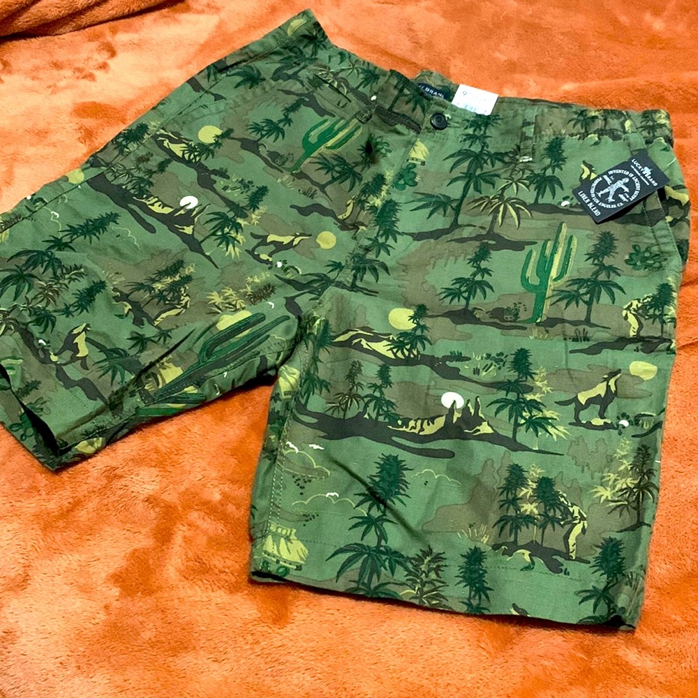 Walking (or golf) shorts.  9 inch inseam.